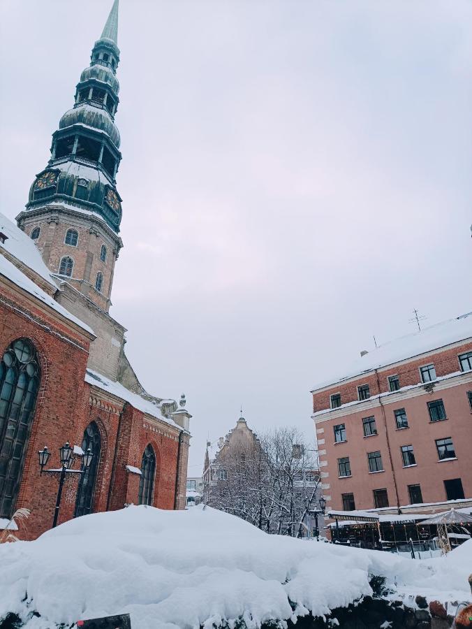Old Town Retreat With Stunning Views 2 Bedroom Apartment Nearby The Church Of Saint Peter Рига Экстерьер фото