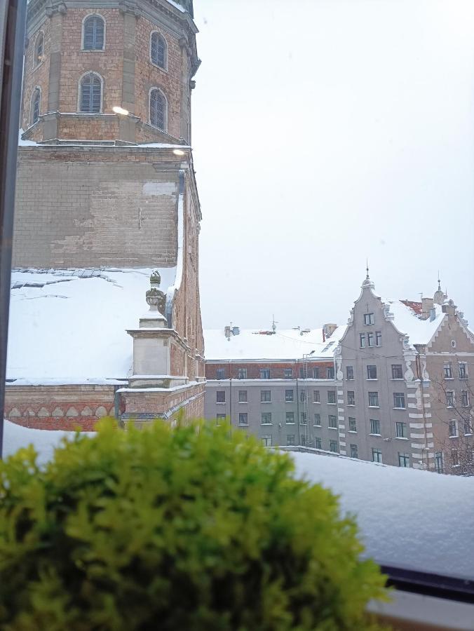 Old Town Retreat With Stunning Views 2 Bedroom Apartment Nearby The Church Of Saint Peter Рига Экстерьер фото