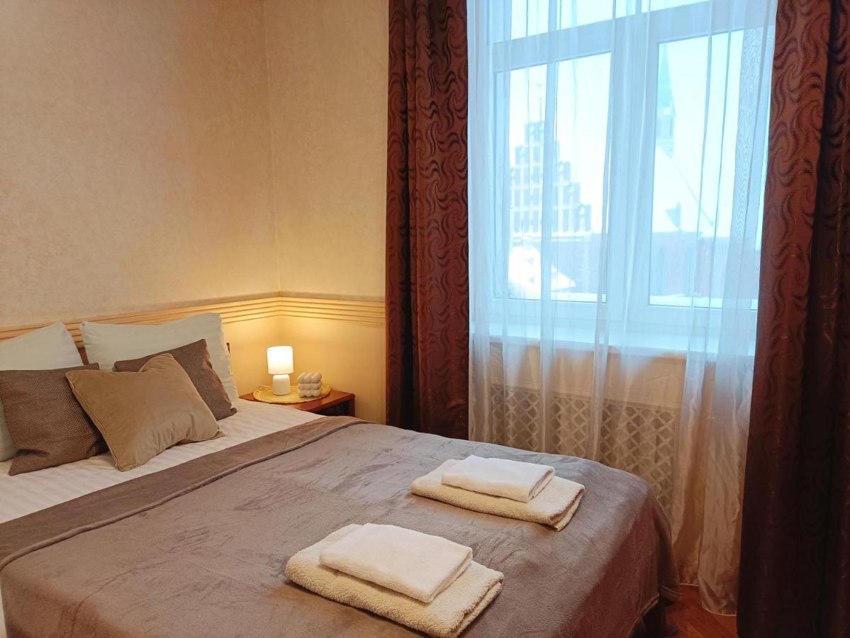Old Town Retreat With Stunning Views 2 Bedroom Apartment Nearby The Church Of Saint Peter Рига Экстерьер фото